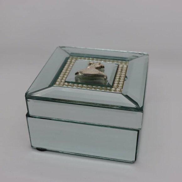 Sheridan jewelry box, delicate mirror glass decorative box with dancing figures - Picture 2 of 6